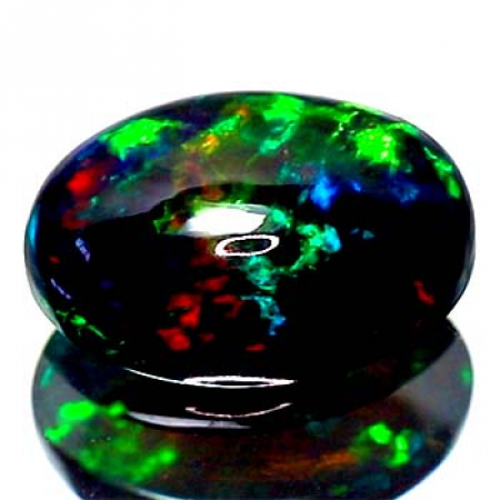 Schwarzer Opal mit 1.97 Ct, AAA Grade