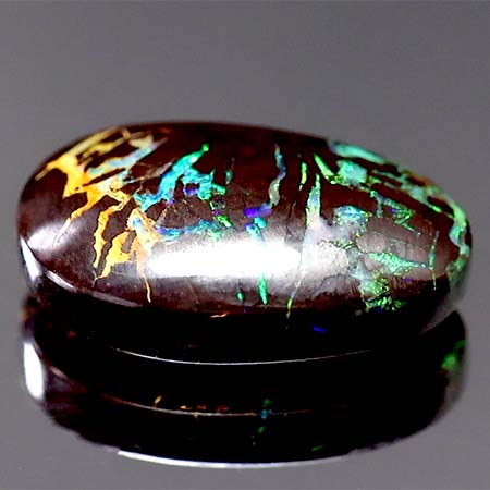 Boulder Opal mit 12.13 Ct