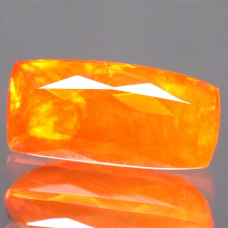 Afrikanischer Welo Feueropal mit 2.07 Ct