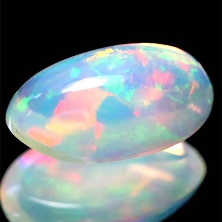 Opal mit 2.56 Ct, AAA Grade