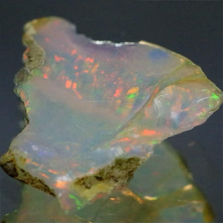Opalkristall mit 2.86 Ct