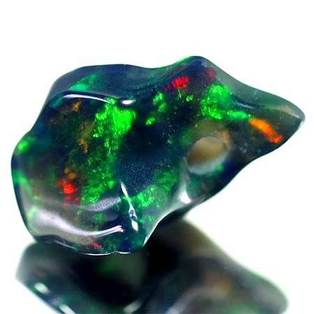 Schwarzer Welo Opal Anhänger mit 3.07 Ct, gebohrt