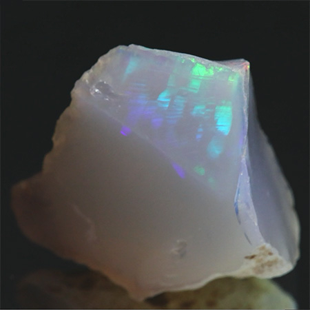 Opalkristall mit 47.44 Ct
