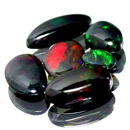 6 Schwarze Opale mit 3.91 Ct