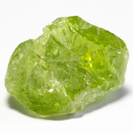 Peridot Kristall mit 5.94 Ct