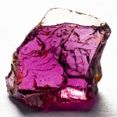 Rhodolit Kristall mit 4.07 Ct