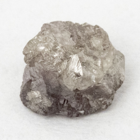 Pinkfarbener Rohdiamant mit 0.47 Ct