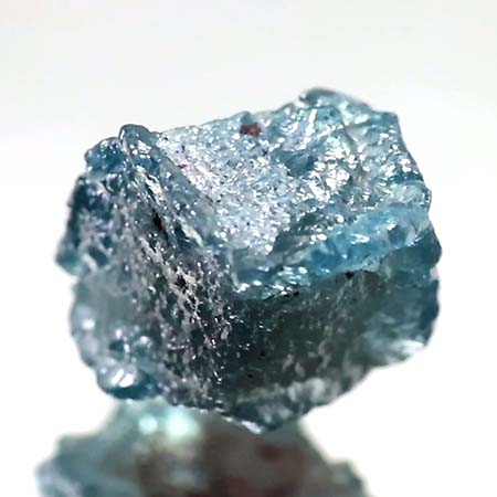 Besonderheit: Rohdiamant Würfel mit 1.78 Ct