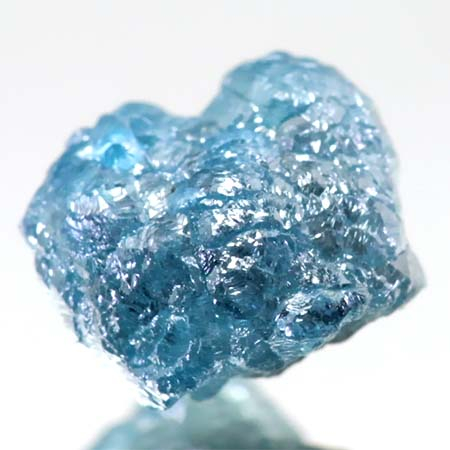 Blauer Rohdiamant mit 1.93 Ct