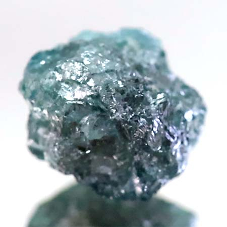 Blauer Rohdiamant mit 2.10 Ct