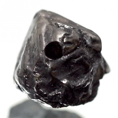 Schwarzer  Rohdiamant 3.46 Ct, gebohrt