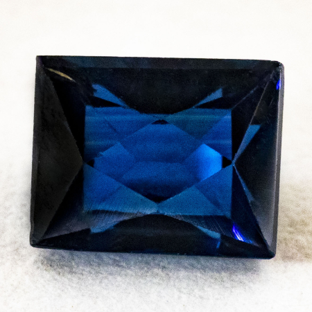 Blauer Saphir 0.53 Ct, unbehandelt