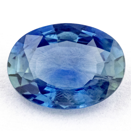 Bicolor Saphir mit 0.81 Ct