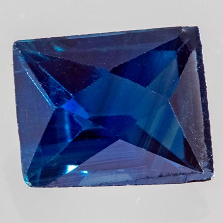 Blauer Saphir 0.44 Ct, unbehandelt