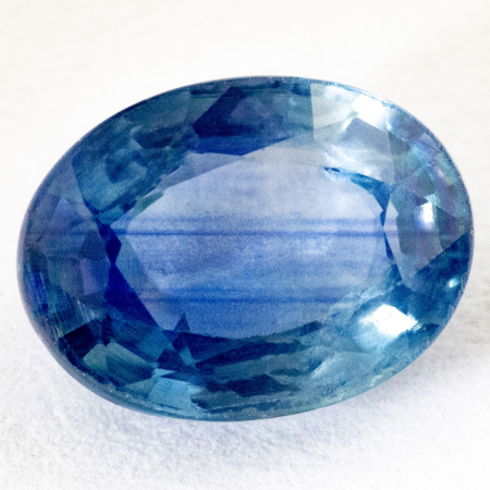 Bicolor Saphir mit 1.06 Ct