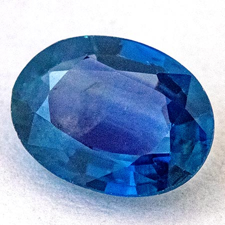 Blauer Saphir mit 1.34 Ct