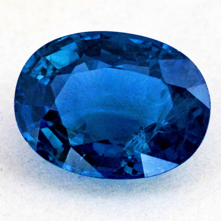 Blauer Saphir mit 1.84 Ct