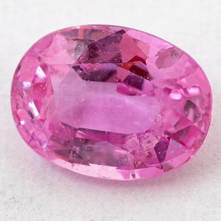 Pink Saphir mit 1.46 Ct