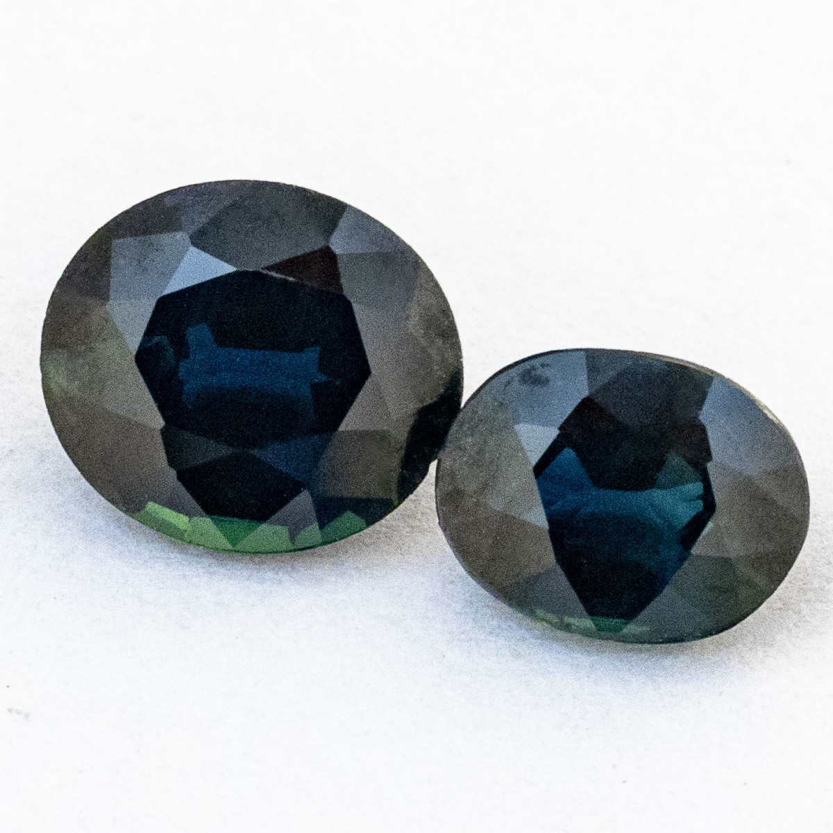 2 Saphire 1.05 Ct