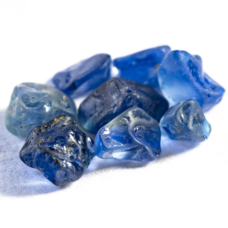 Saphir Kristalle mit 1.61 Ct, Schleifqualität