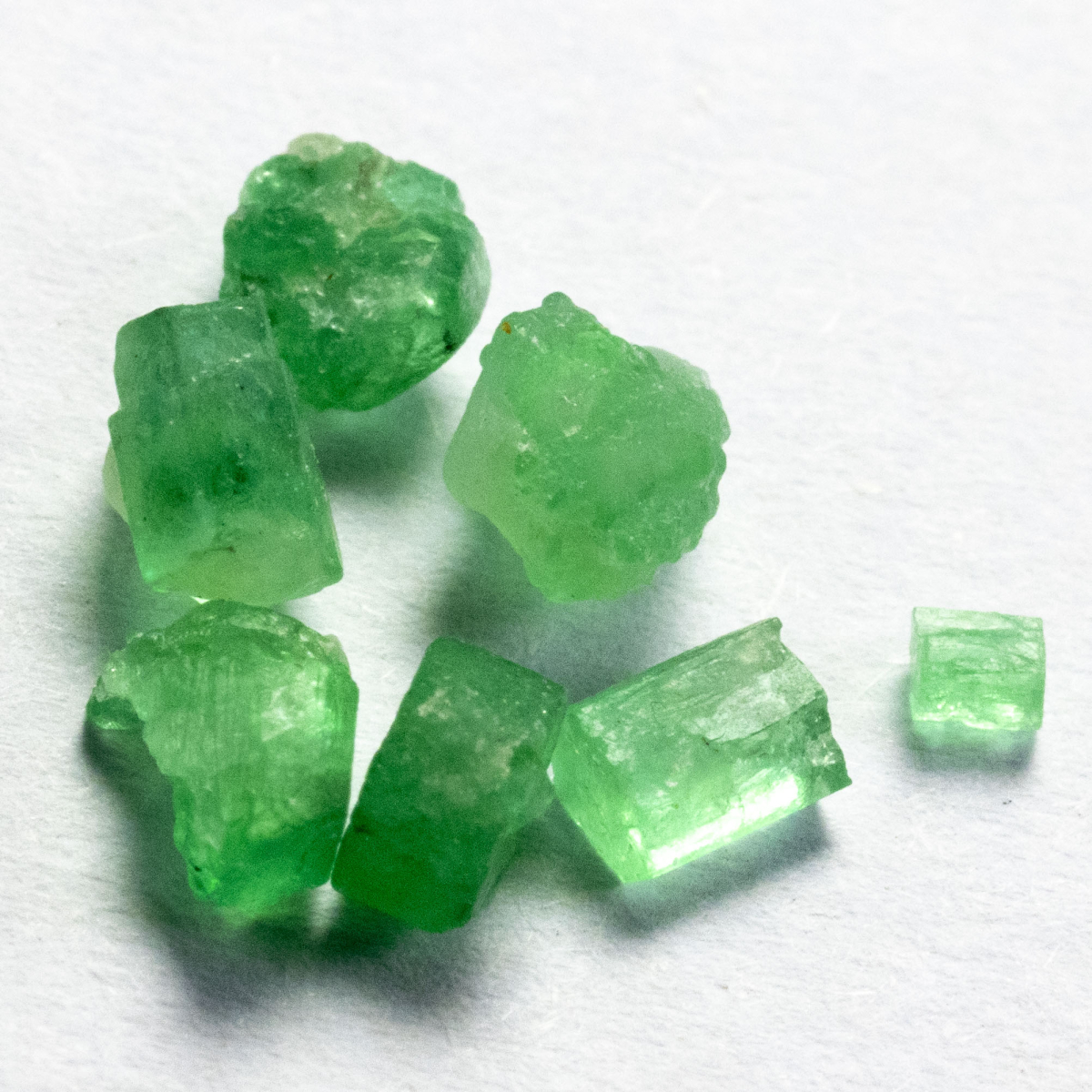7 kolumbianische Smaragd-Kristalle mit 1.08 Ct, transparent - Smaragd Ct