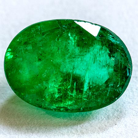 Smaragd 1.06 Ct in Top Grün