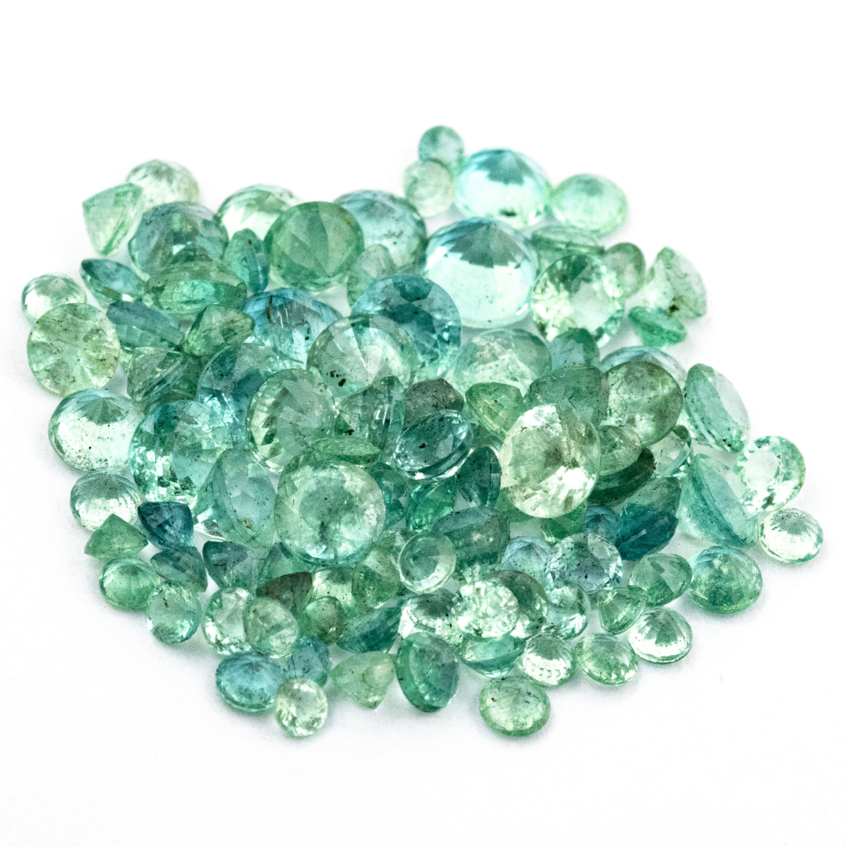 107 Smaragde mit 7.81 Ct