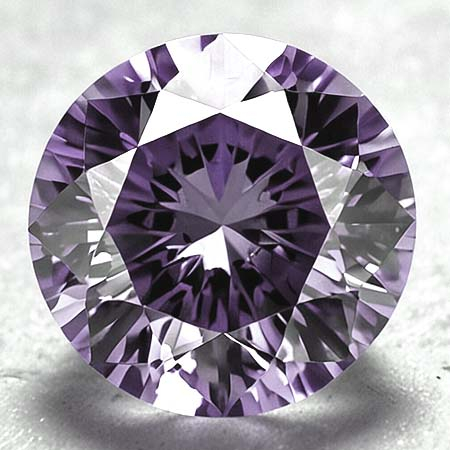 Burma Spinell mit 0.54 Ct Brillantschliff, unbehandelt