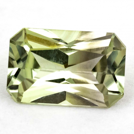 Sultanit mit 2.62 Ct