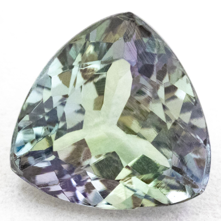 Bicolor Tansanit mit 0.80 Ct, unbehandelt