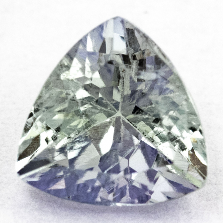 Bicolor Tansanit mit 1.04 Ct, unbehandelt