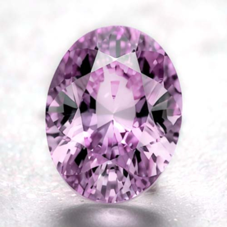 Pinkvioletter Tansanit mit 1.04 Ct