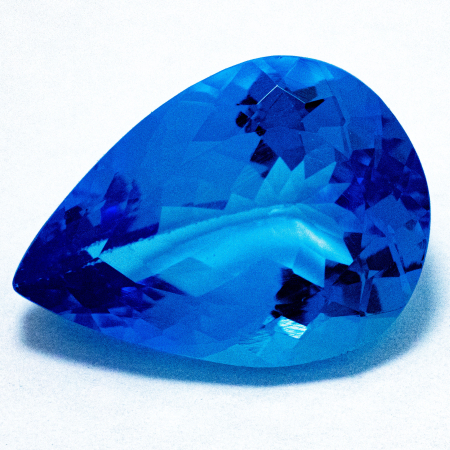 Topas in Swiss Blue mit 11.77 Ct, AAA Grade