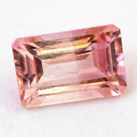 Bicolor Turmalin mit 0.95 Ct