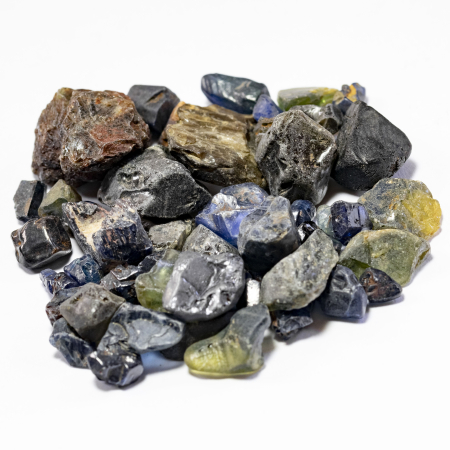 Australische Saphir Kristalle mit 100.48 Ct