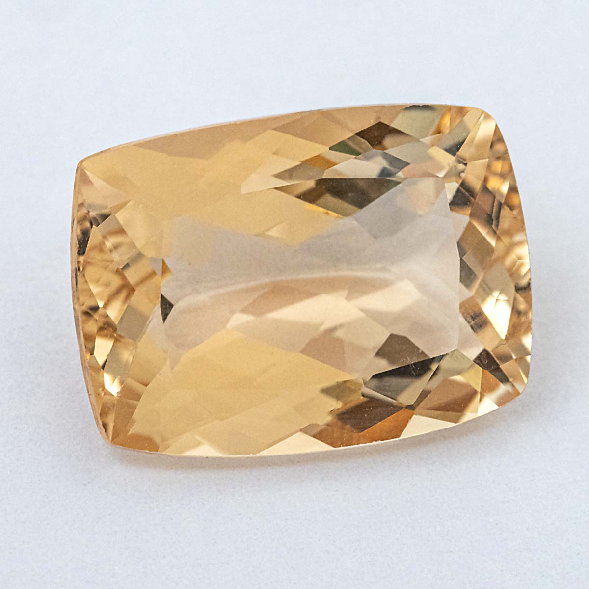Goldberyll mit 7.43 Ct