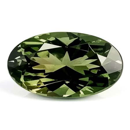 Olivgrüner Turmalin mit 5 x 3 mm