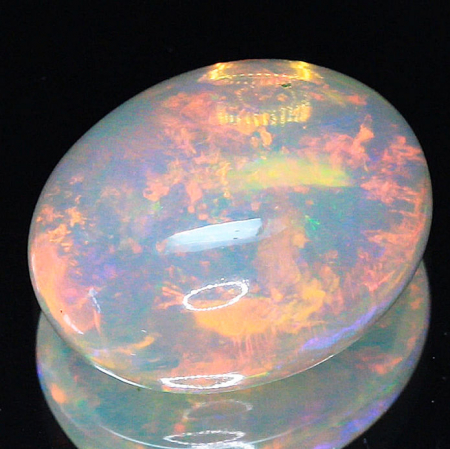 Opal mit 16.23 Ct, AAA-Qualität