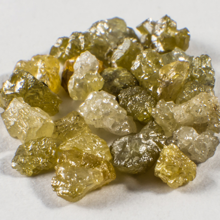 25 Stück Gelbe Rohdiamanten mit 2.04 Ct