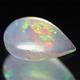 Australischer Vollopal mit 0.22 Ct aus Cooper Pedy