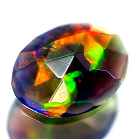 Schwarzer Welo-Opal im Rosenschliff mit 0.81 Ct, AAA Grade