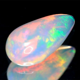 Opal mit 1.03 Ct, AAA Grade