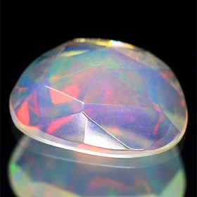 Opal im Rosenschliff mit 1.06 Ct