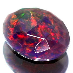 Schwarzer Welo-Opal im Rosenschliff mit 1.06 Ct, AAA Grade