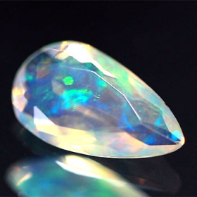 Facettierter Welo-Opal mit 1.27 Ct