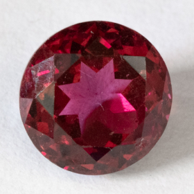 Rhodolit mit 1.34 Ct