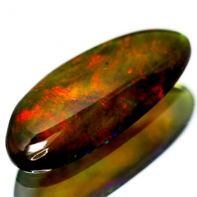 Schwarzer Opal mit 1.54 Ct, AAA Grade