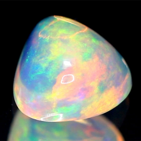 Opal mit 1.66 Ct, AAA Grade