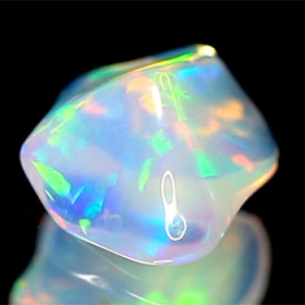 Welo Opal-Kristall mit 1.71 Ct, poliert