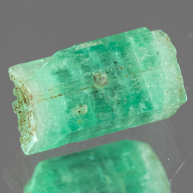 Smaragd-Kristall mit 1.72 Ct